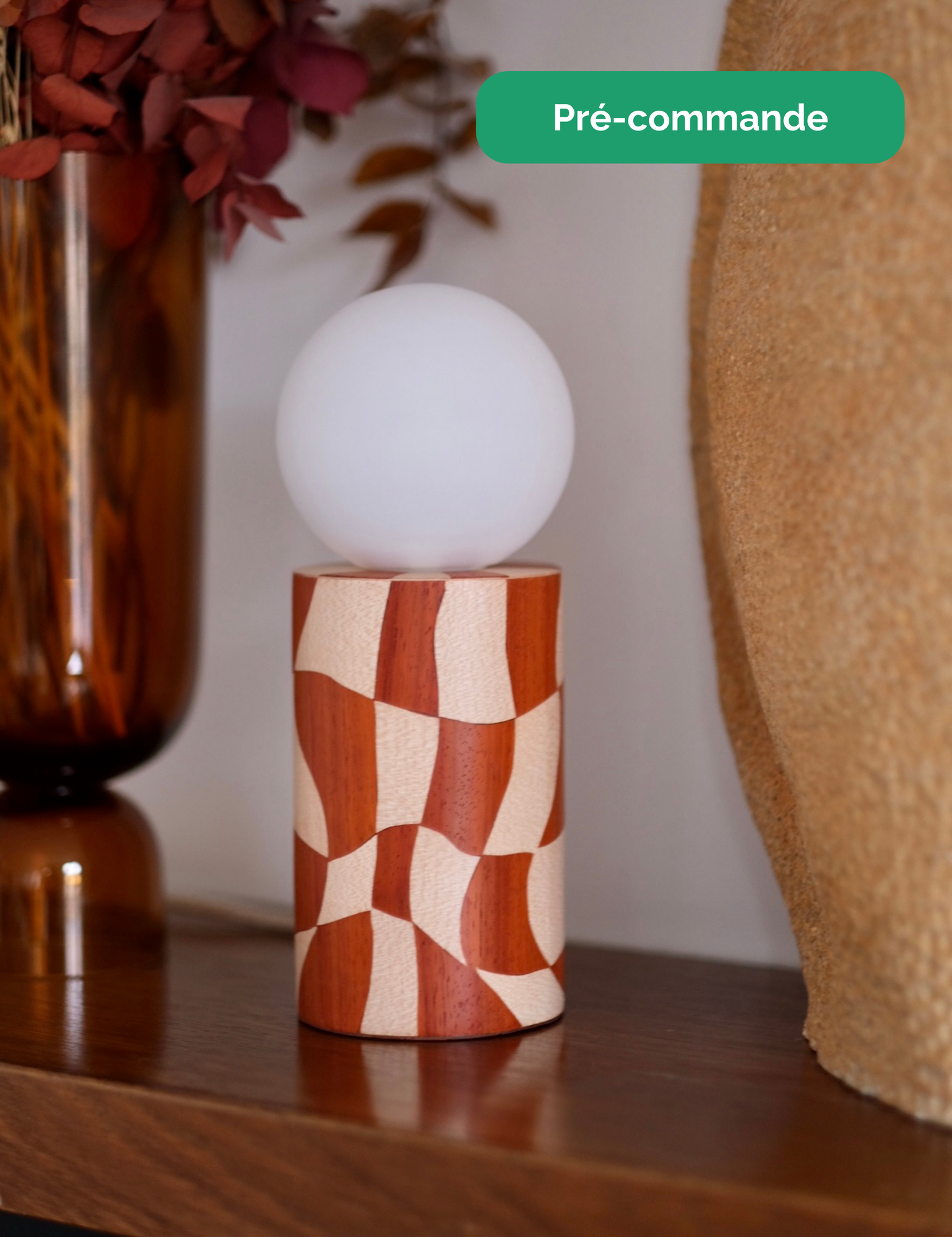 LAMPE PION EN MARQUETERIE DE BOIS