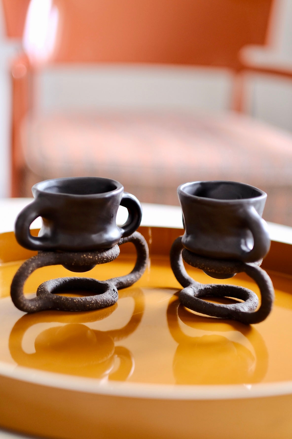 LA TASSE AUX GRANDES OREILLES